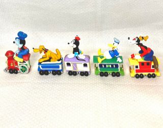 Mickey Mouse & Friends Train 5 Cars Merry Miniatures Disney Hallmark 1998