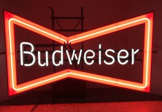 Vintage 1986 Authentic Advertising Budweiser Beer Bowtie Neon Bar Sign