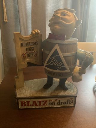 Vintage Blatz On Draft Beer Statue Barrel Man Milwaukee 