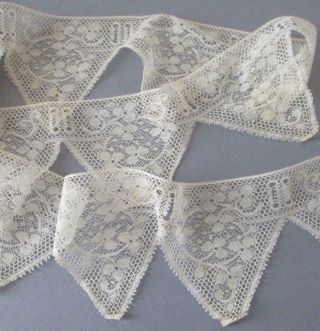 Vintage French LACE Trim Delicate Net PENNANT Scallop 3.  5 