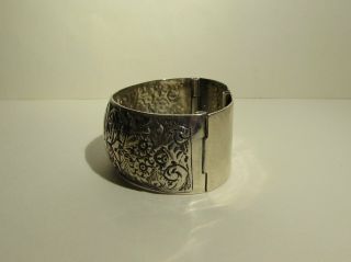 Unusual Antique Hinged Solid Silver Napkin Ring 1897 George Edwin Walton 2