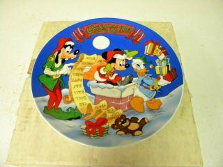 1990 Disney Collector Christmas Plate Checking It Twice