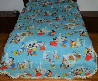 Mickey Mouse Disney 72x108 Vintage Bed Cover Fringe Bedspread Minnie Pluto Dog