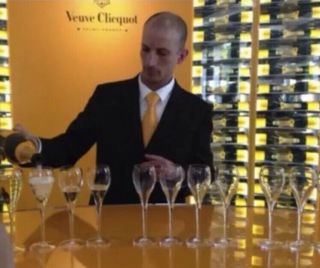 Veuve Clicquot Champagne Flutes X 6