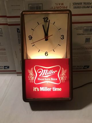 Vintage 1982 Miller High Life Beer Lighted Wall Clock ‘its Miller Time’ Bar Sign