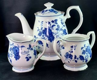 Vintage Royal Meissen Fine China.  Teapot With Lid,  Creamer Jug,  Sugar Pot Made I