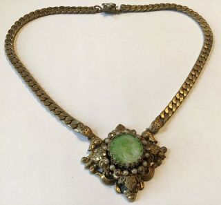 Vintage Art Deco Czech Green Molded Rhinestone Pendant Necklace Stunning