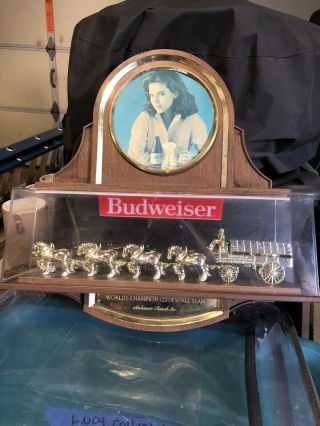 Vintage Budweiser Beer Lighted Clydesdale Bar Sign