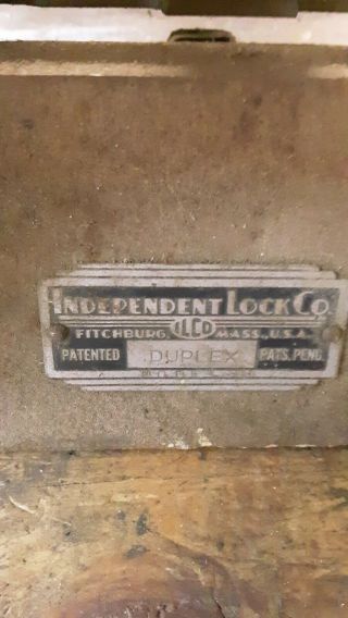 Vintage Antque ILCO machine Independent Lock Co.  Fitchburg,  Mass.  USA.  DUPLEX 2