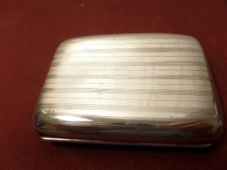 A VERY GOOD SOLID SILVER HALLMARKED CIGARETTE CASE 2