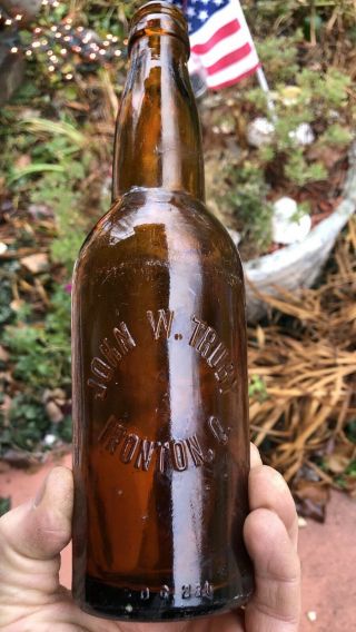 Ironton Ohio Scarce John W Truby Beer Bottle Pint Size