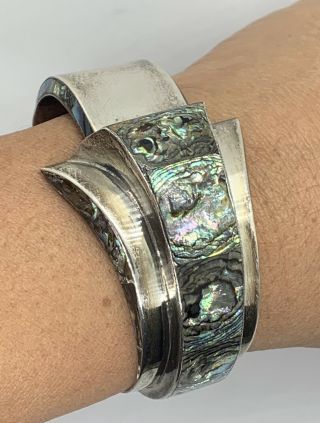 Vintage J Comes Taxco Mexico Sterling Silver Abalone Inlay Clamper Bracelet