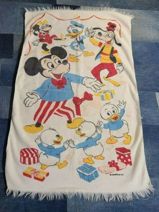 Vtg 1960s Walt Disney Mickey Mouse Cartoon Donald Goofy Thin Cotton Beach Towel