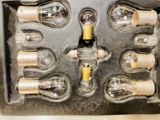 Light Bulb Set From Tool Kit - Vintage/classic Rolls - Royce/bentley - Corniche