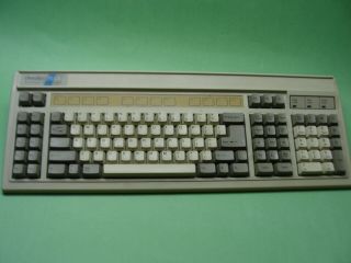 Vintage Omnikey Plus Pc - Xt/at Keyboard By Northgate