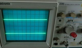 Vintage Tektronix 2215 Analog 60 MHz Dual Channel Oscilloscope 2