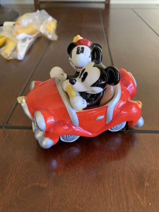 Authentic Disney Parks Mickey And Minnie In Car Salt And Pepper Shaker Set Retro