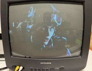 Samsung 13 " Model Txd1372 Color Tv Retro Gaming Monitor Tube Black Vintage 1997