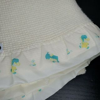 Vtg Curity Off White Thermal Waffle Acrylic Baby Blanket Bears Dogs Nylon Trim