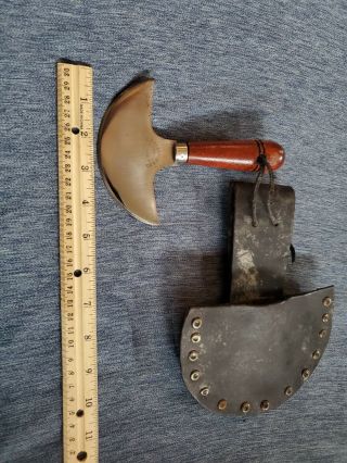 Vintage C.  S.  Osborne & Co.  Round Head Knife Leather Tool W/ Sheath