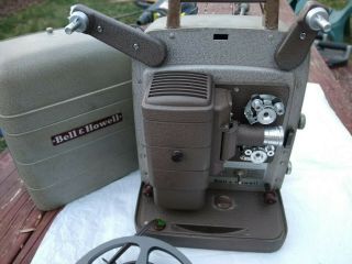 Vintage Bell & Howell Movie Projector Model 253 Ax 8mm With Bulb