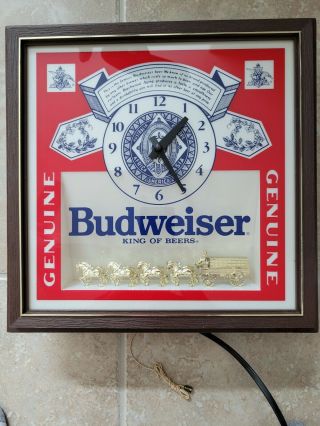 Budweiser Vintage Pull Chain Lighted Clock With Clydesdales