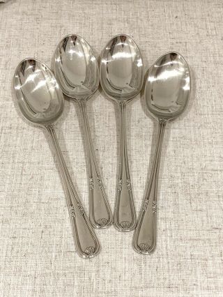 Set Of 4 Vintage Walker And Hall Laurel Table Spoons Silver Plated Cutlery