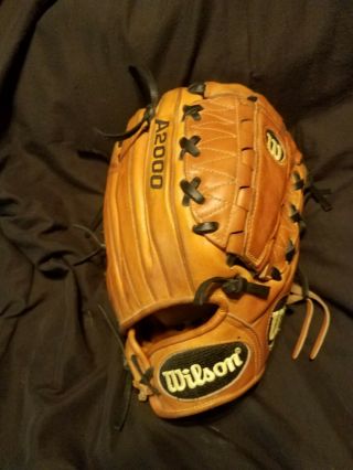 Vintage Wilson A2000 Baseball Glove 11 3/4
