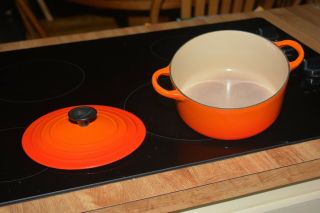 Vintage Flame Orange Red Le Creuset B Medium Dutch Oven Pot 7 W X 3 Inches Deep
