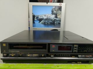 Vintage Toshiba Betamax Vcr Model V - M521