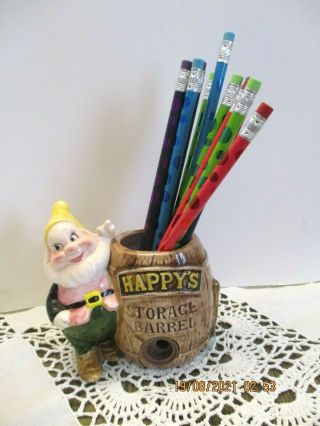 Walt Disney Vintage Snow White Dwarf Happy Storage Barrel Pencil Sharpener