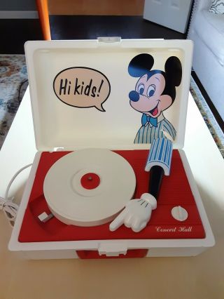 Vintage Walt Disney Mickey Mouse Concert Hall Record Player 3122 Ec Very