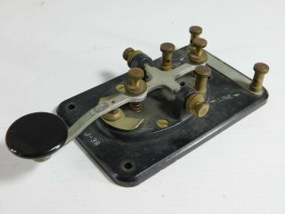 Lionel J - 38 Vintage Military Straight Telegraph Key (dusty,  But Well)