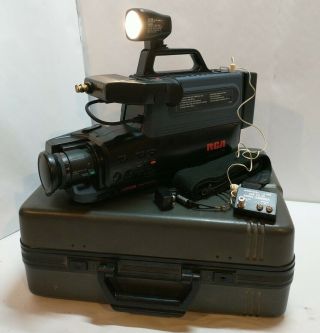 Vintage Rca Vhs Camcorder Cc286 W/ Hard Case & Accessories.  And