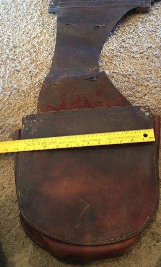 Vintage Cowboy Motorcycle Leather Saddle Bags Use - Show