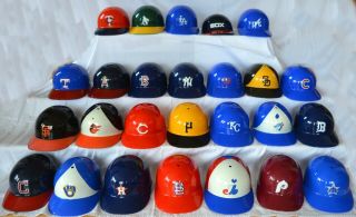 26 Vintage Mlb Baseball Collectible Full Size Batting Helmets (complete In 1970)