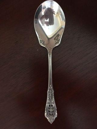 Wallace - Rose Point - Berry Spoon - No Monogram 6 Inch