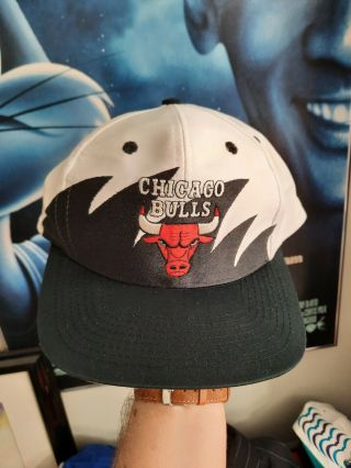 Vintage Chicago Bulls Logo 7 Sharktooth Snapback 90s