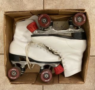 Vintage 70’s Official Roller Derby Dance Skates White A990 Womens Size 7
