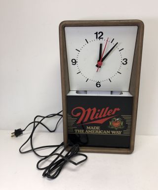 Vintage Miller Beer Clock Wall Hanging Light Up Advertising Bar Sign