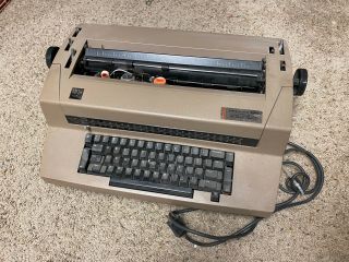 Vintage Ibm Selectric Iii 3 Electric Typewriter