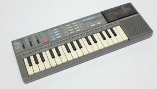 Vintage 1980s Casio Mt 87 Pcm Synthesizer Lofi Electronic Keyboard