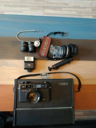 Vintage Yashica Electro 35 Gt Camera With Accessories And Case