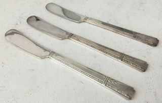 3 Butter Knives Spreaders Paddles 1938 Oneida Prestige Grenoble Silverplate