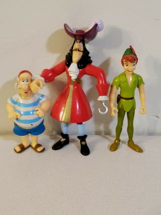 Walt Disney Figurines 4 " Peter Pan 5 " Captain Hook 3.  5 " Smee Neverland Vguc