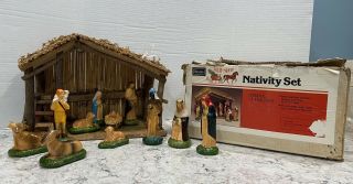 Vintage 1970’s 12 Pc Sears Trim Shop Nativity Manger Creche Handpainted Ceramic