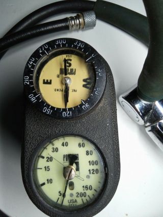 Vintage ScubaPro 3000 psi and Farallon pressure depth 3 gauge console 2