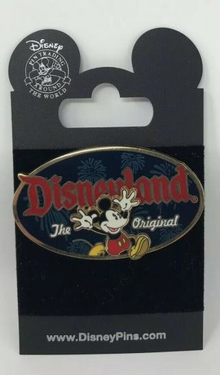 Dlr Disneyland The Mickey Mouse 3d Pin 2006 Walt Disney Pin Trading