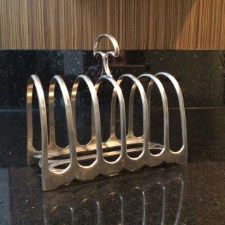 Old Vintage Antique Silver Plate William Hutton & Sons Toast Rack