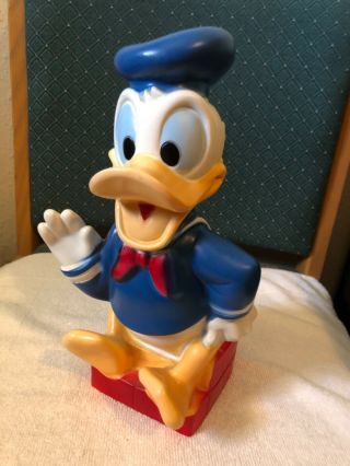 Vintage Donald Duck Bank,  Play Pal Plastics Inc. ,  Walt Disney Production